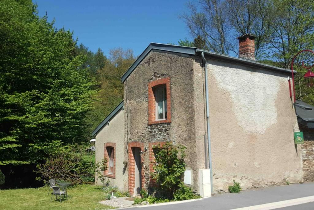 Gîte du gué Les Hautes-Rivieres Exterior foto